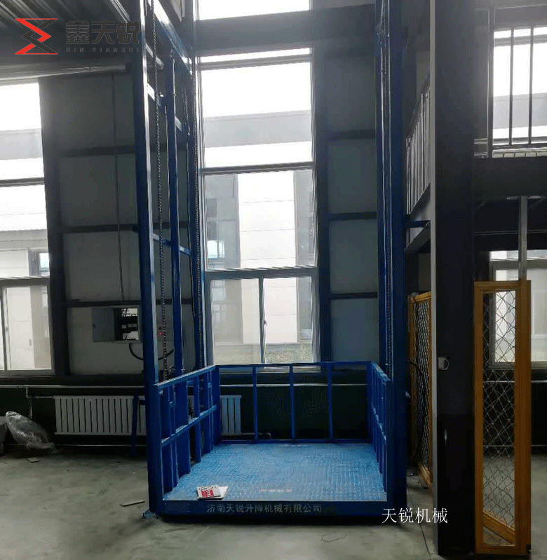 蚌埠导轨式升降机验收合格